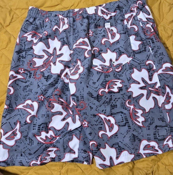 OP Vintage Large Floral Gray Swim Shorts - Picture 3 of 3